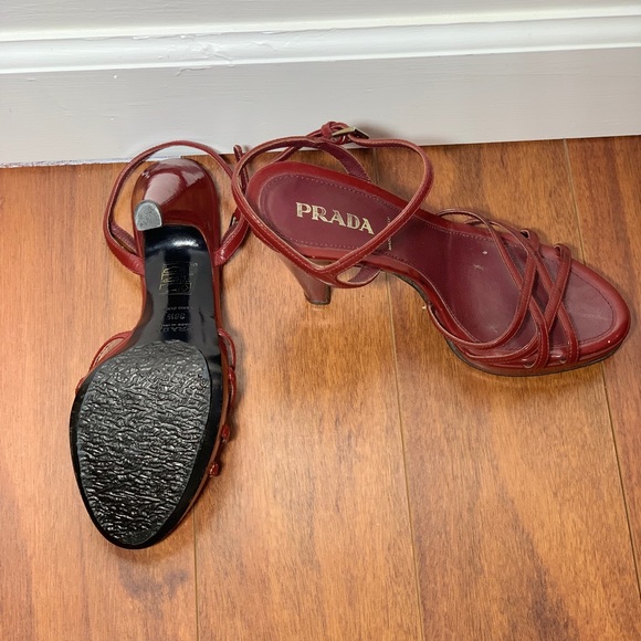 Prada red platforms.  Size 36 1/2. - Picture 3 of 5